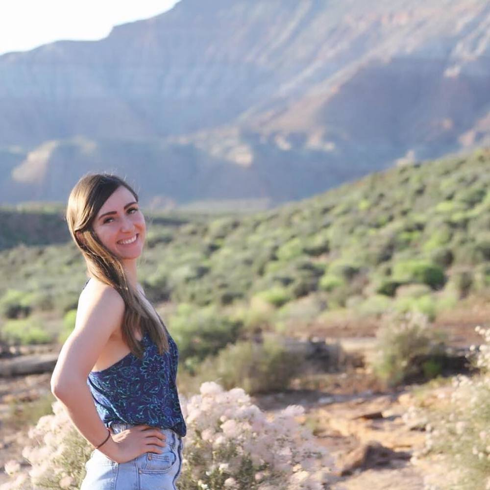 Meet your Posher, Alissa
